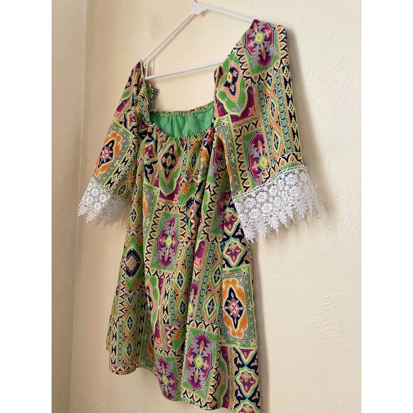 Together Apparel Women's Tunic Top Size S Cold Shoulder Retro Colorful - Picture 6 of 6